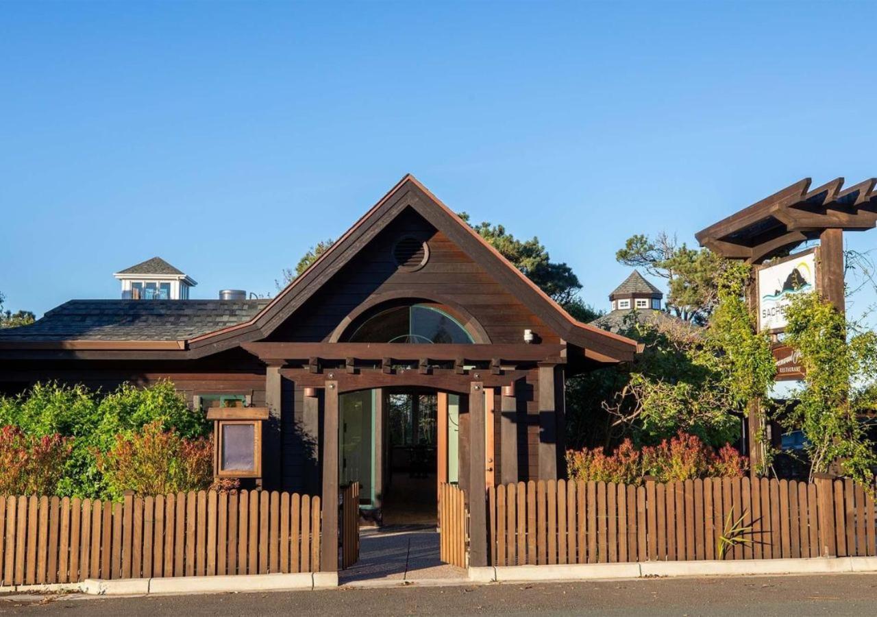 Sacred Rock Inn Elk Exterior photo